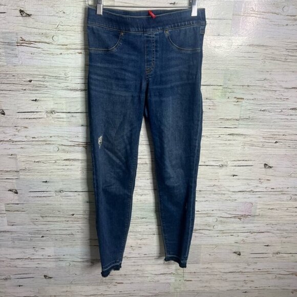 Spanx Pull On Skinny Jeans Dark Wash Size small raw hem blue - Picture 1 of 7